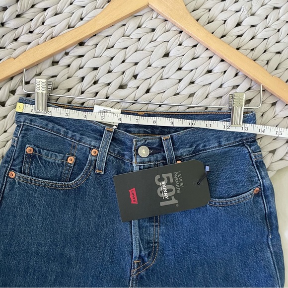 Levi’s 501 S Jeans - Picture 6 of 6